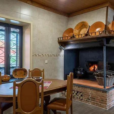 Casa Dos Mortágua Сasa de vacaciones Fermela